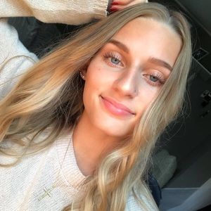 Meet your Posher, Ggracelyn